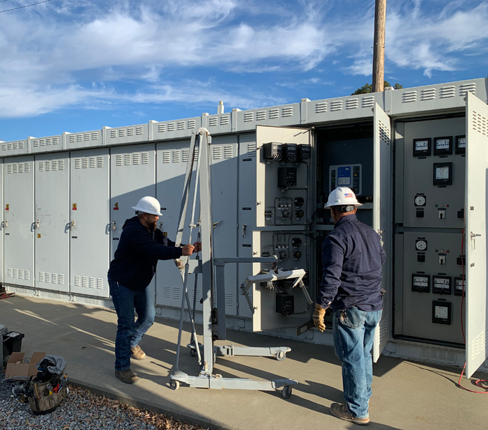 Operations-Maintenance-Engineering-engineers-power-panel